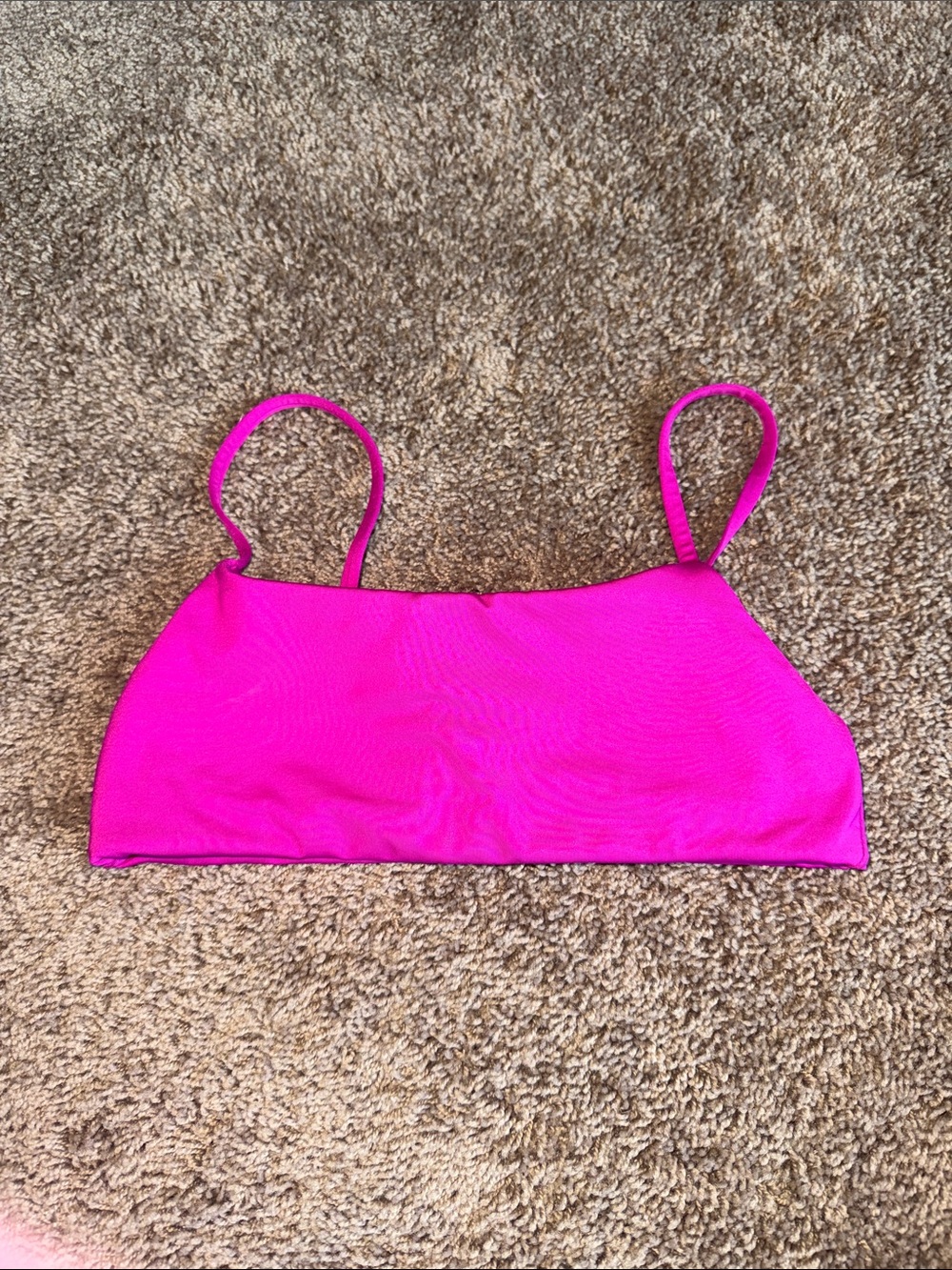 Athleta bright pink sports bra